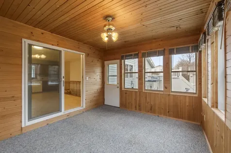 814 Duroe Street Jesup IA 50648