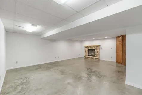 814 Duroe Street Jesup IA 50648