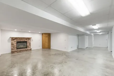 814 Duroe Street Jesup IA 50648