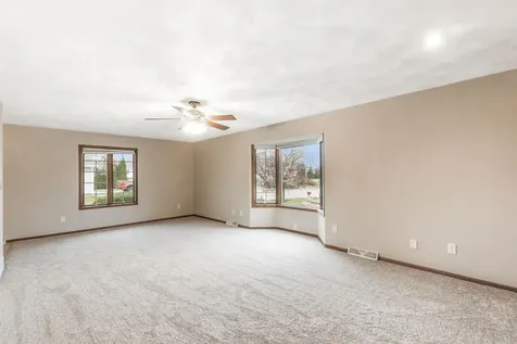 814 Duroe Street Jesup IA 50648