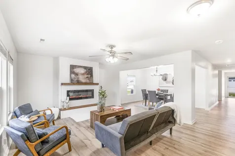 324 Post Oak Drive Cedar Falls IA 50613