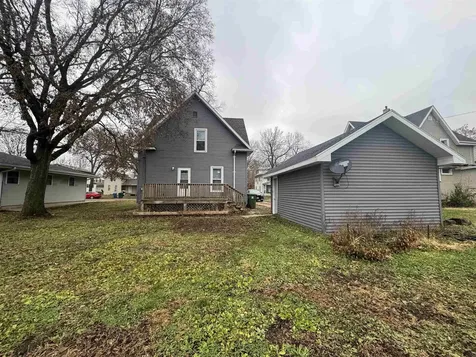 304 8th Avenue Charles City IA 50616