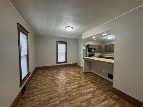 304 8th Avenue Charles City IA 50616