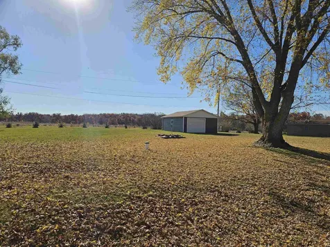 17158 191st Street Manchester IA 52057