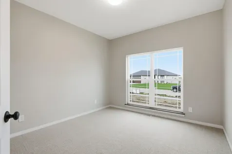 4702 Wild Horse Drive Cedar Falls IA 50613
