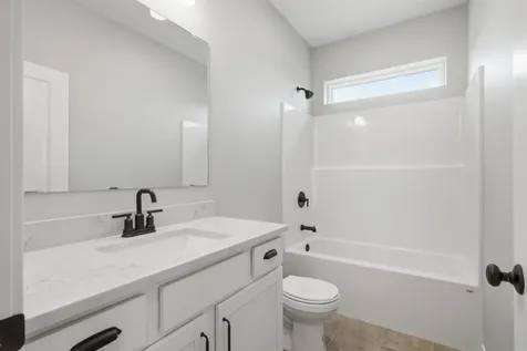 4702 Wild Horse Drive Cedar Falls IA 50613