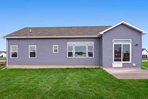 4702 Wild Horse Drive Cedar Falls IA 50613
