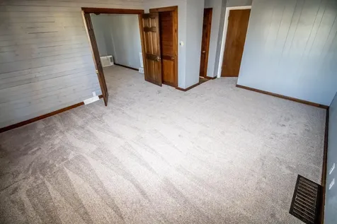 1309 Grandview Avenue Waterloo IA 50703