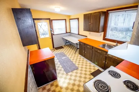 1309 Grandview Avenue Waterloo IA 50703