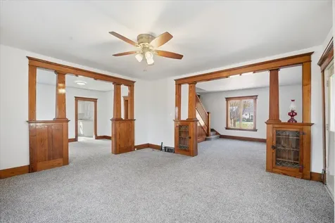 602 E Maple Street Hubbard IA 50122