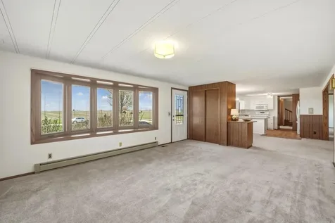 10554 N Avenue Maynard IA 50655