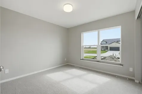 5768 Wall Street Waterloo IA 50701