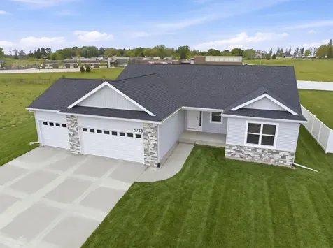 5768 Wall Street Waterloo IA 50701