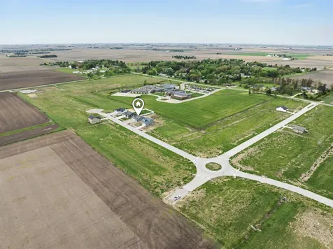 5752 Wall Street Waterloo IA 50701