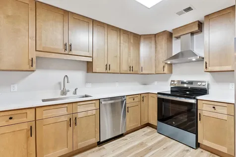 3446 Kingswood Place Waterloo IA 50701