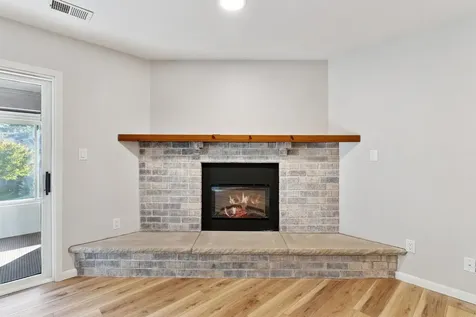 3446 Kingswood Place Waterloo IA 50701