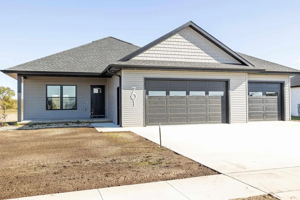 701 Hickory Street Janesville IA 50647
