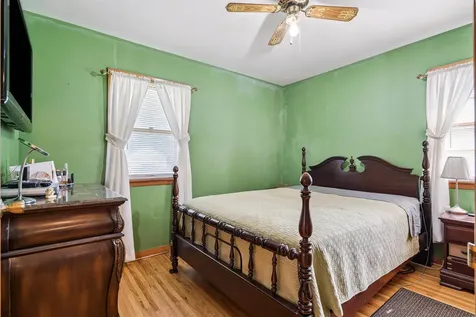503 W Dale Street Waterloo IA 50703