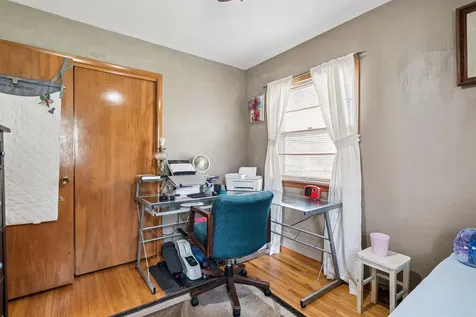 503 W Dale Street Waterloo IA 50703