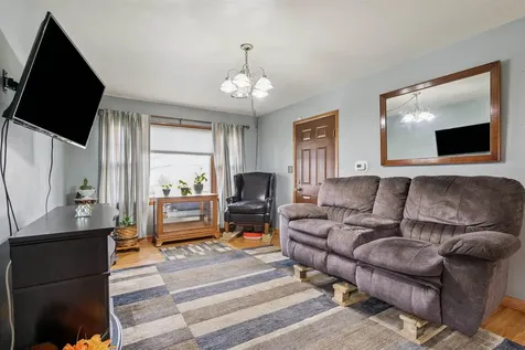 503 W Dale Street Waterloo IA 50703