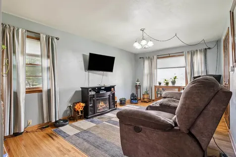 503 W Dale Street Waterloo IA 50703