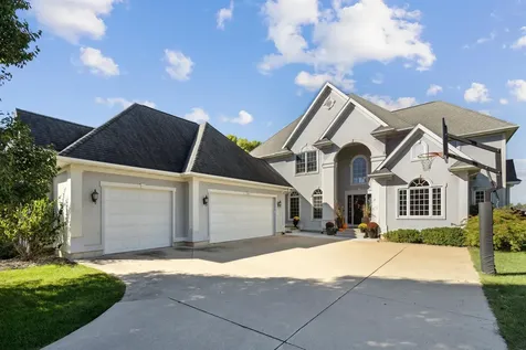 1001 Indigo Street Grundy Center IA 50638