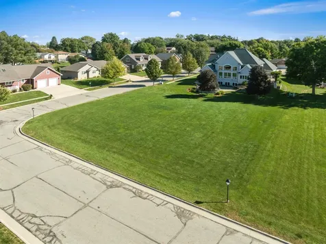 1001 Indigo Street Grundy Center IA 50638