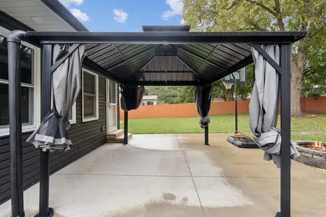 918 Colby Road Waterloo IA 50701
