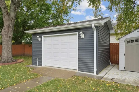 918 Colby Road Waterloo IA 50701