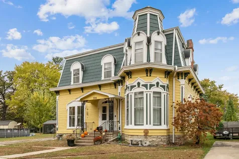 300 E Union Street Manchester IA 52057