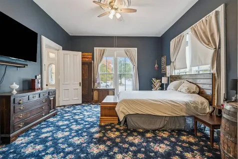 300 E Union Street Manchester IA 52057