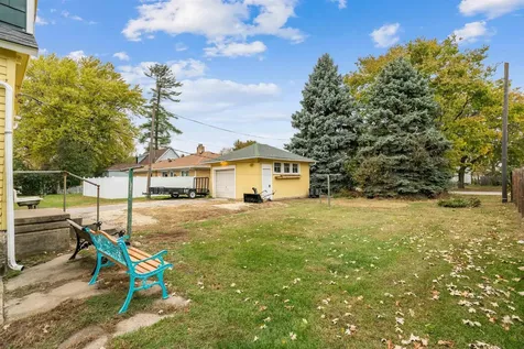 300 E Union Street Manchester IA 52057