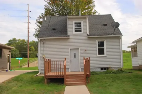 330 Black Hawk Road Waterloo IA 50701
