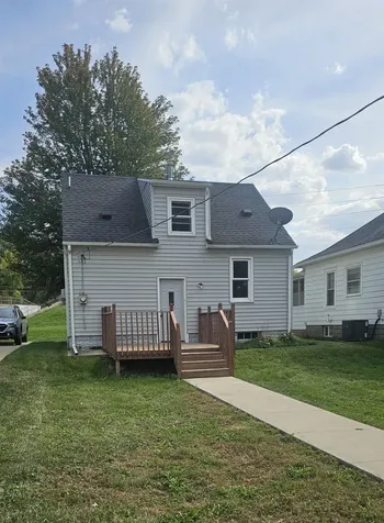 330 Black Hawk Road Waterloo IA 50701