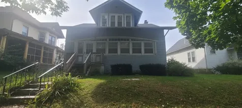 218 E Williams Street Postville IA 52162