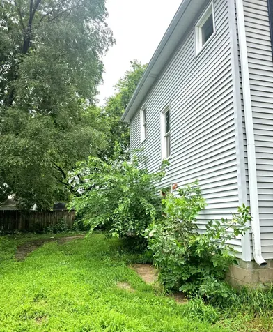 56 Lafayette Street Waterloo IA 50703