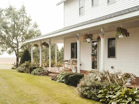 27455 Harbor Road Elkader IA 52043