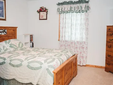 27455 Harbor Road Elkader IA 52043