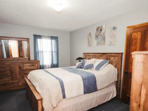 27455 Harbor Road Elkader IA 52043