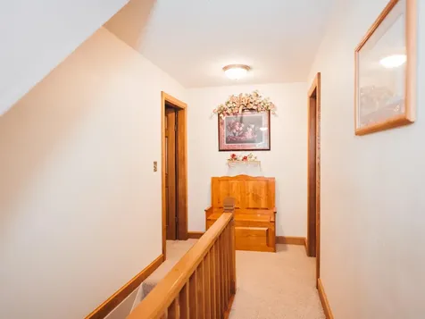 27455 Harbor Road Elkader IA 52043