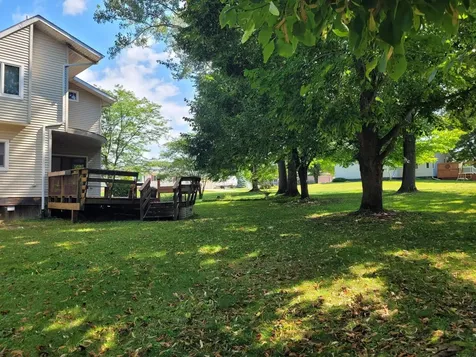 1108 3rd Street NE Oelwein IA 50662