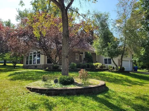 1108 3rd Street NE Oelwein IA 50662