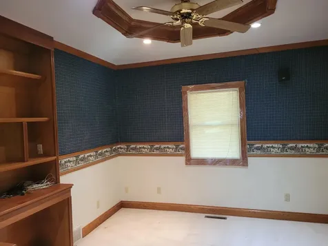 1108 3rd Street NE Oelwein IA 50662