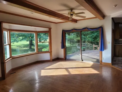 1108 3rd Street NE Oelwein IA 50662