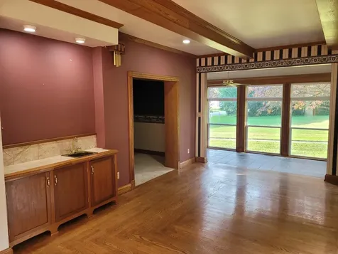 1108 3rd Street NE Oelwein IA 50662