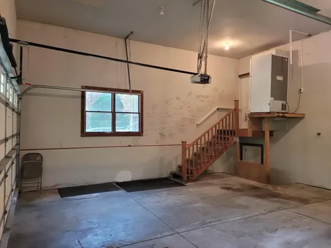 1108 3rd Street NE Oelwein IA 50662