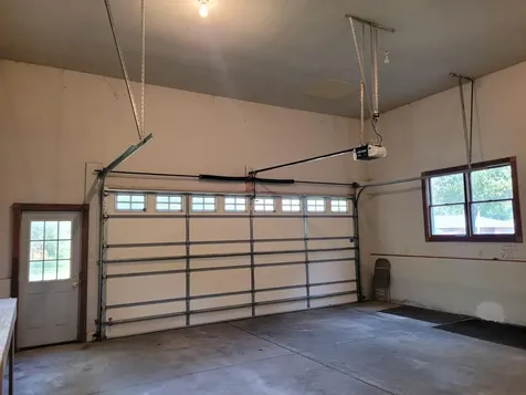 1108 3rd Street NE Oelwein IA 50662