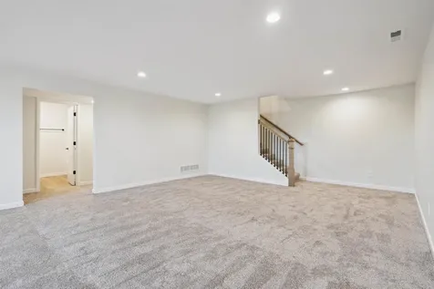 1789-7 Golf Course Boulevard Independence IA 50644