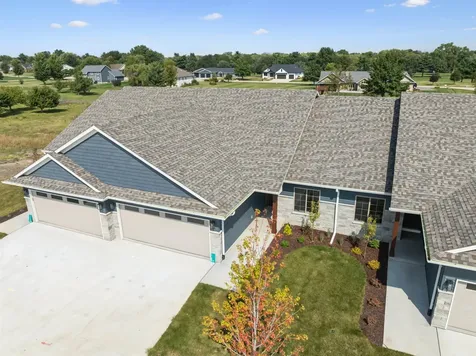 1789-7 Golf Course Boulevard Independence IA 50644