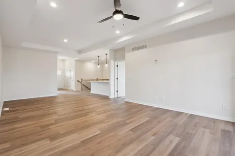 1789-7 Golf Course Boulevard Independence IA 50644